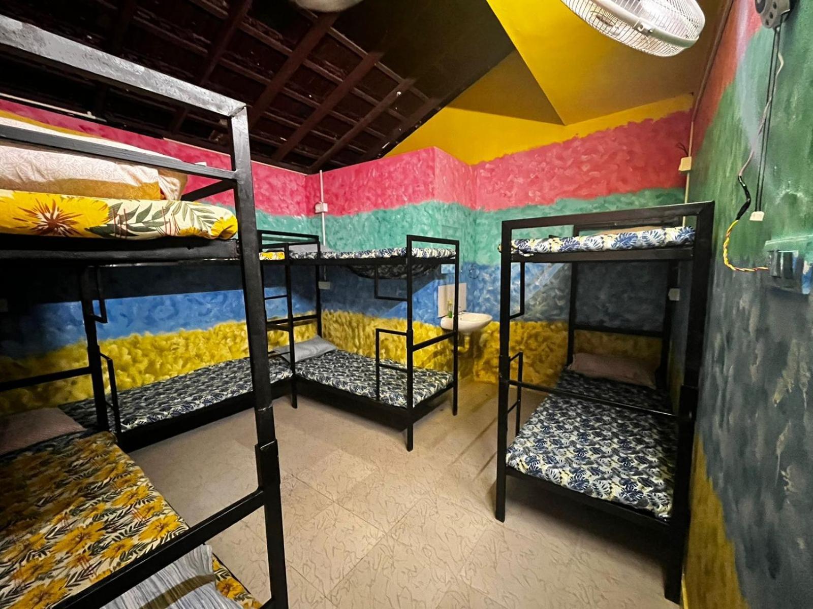 Santa Maria Hostel Munroe Island Mundrothuruth 外观 照片